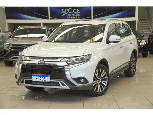 Carro Mitsubishi Outlander 2019 2.0 HPE 7L CVT