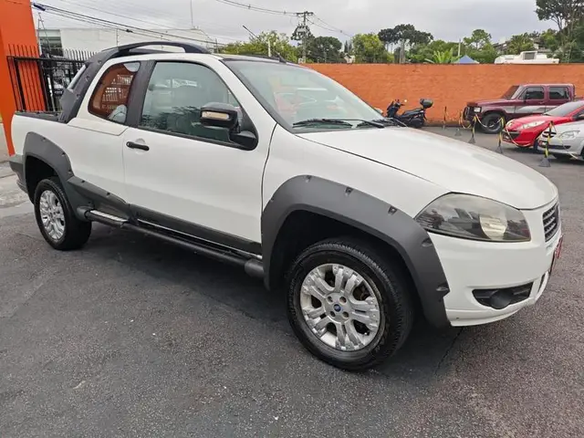 Carro Fiat Strada 2010 Adventure 1.8 8V (Flex) (Cabine Dupla)