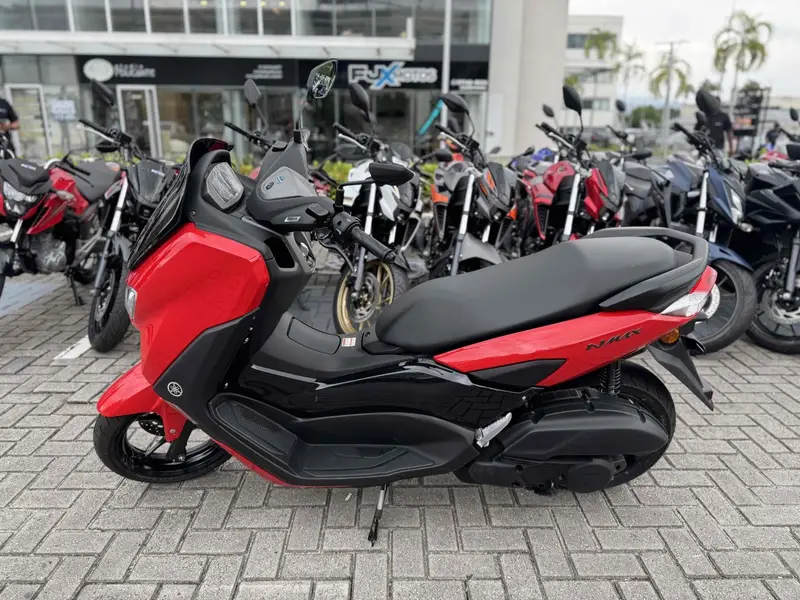 Yamaha NMax Connected 160