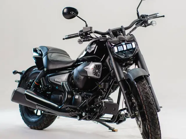 Moto Shineray Titanium 250 2025 EFI