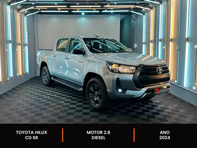 Carro Toyota Hilux Cabine Dupla 2024 SR 4x4 2.8 Diesel