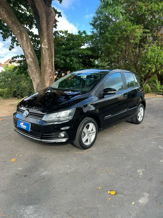 Carro Volkswagen Fox 2015 Comfortline 1.6 MSI (Flex)
