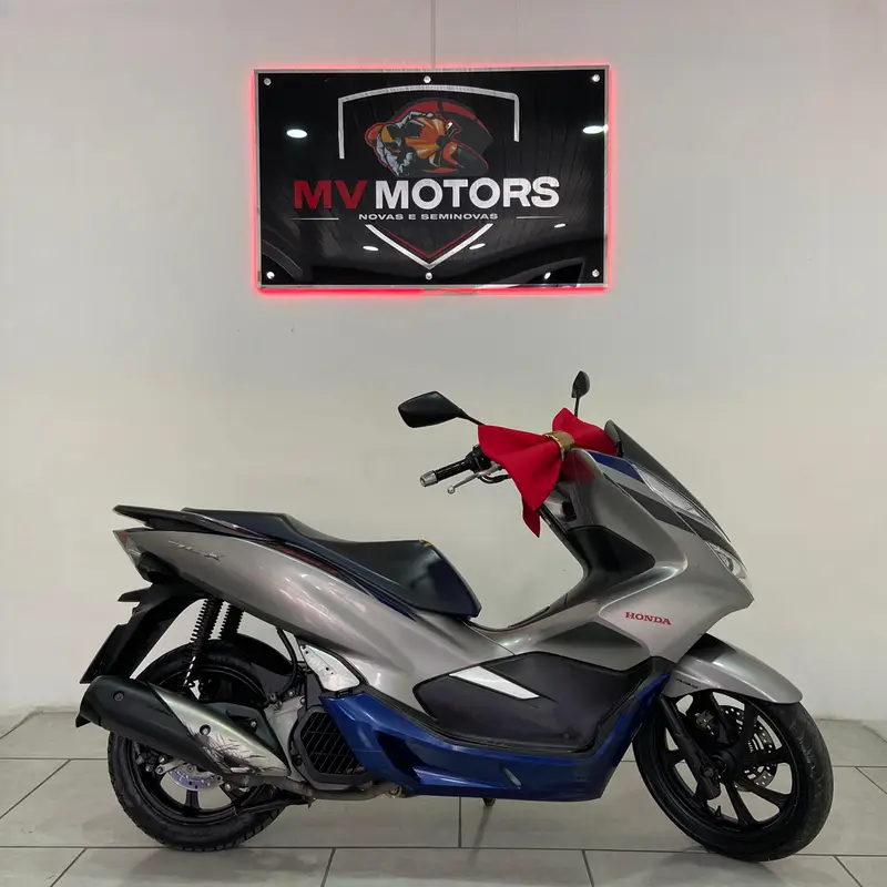Honda PCX 150 DLX