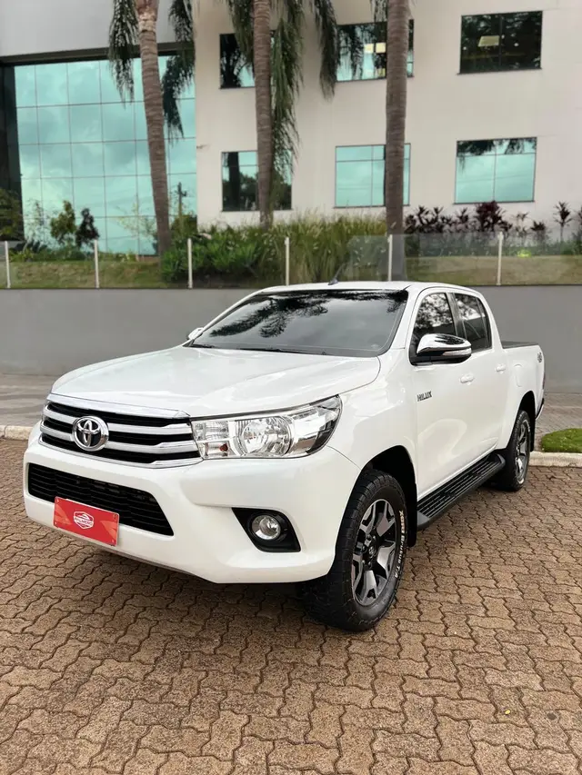 Carro Toyota Hilux Cabine Dupla 2016 Hilux 2.8 TDI SRV CD 4x4 (Aut)