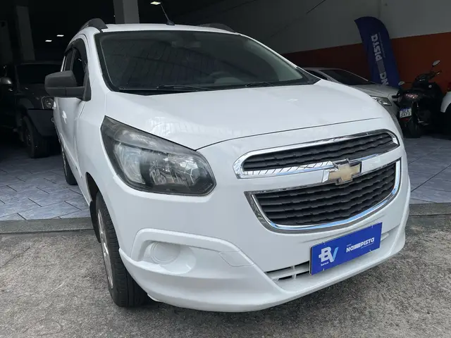 Carro Chevrolet Spin 2018 LT 5S 1.8 (Flex)