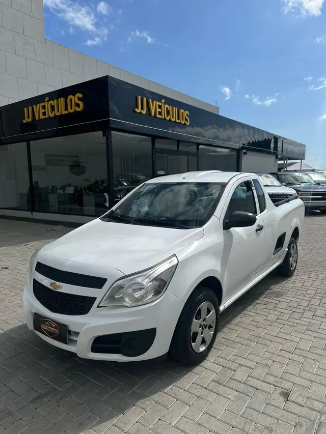 Carro Chevrolet Montana 2020 LS 1.4 (Flex)