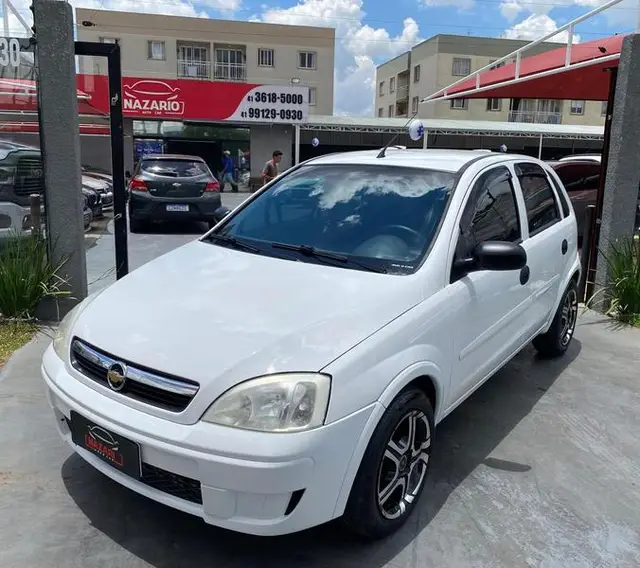 Carro Chevrolet Corsa Hatch 2012 Maxx 1.4 (Flex)