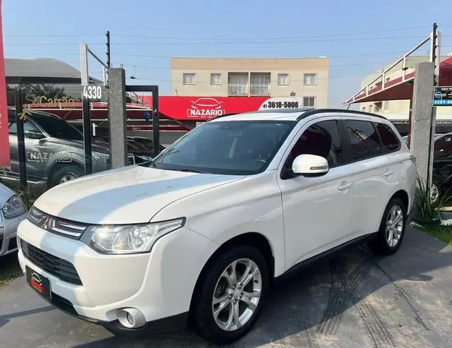 Carro Mitsubishi Outlander 2014 2.0 16V CVT