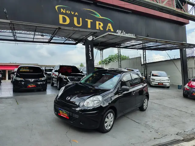 Carro Nissan March 2015 1.0 12V (Flex)