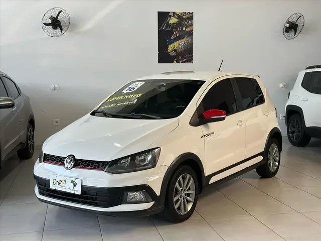 Carro Volkswagen Fox 2016 1.6 16v MSI Pepper (Flex)