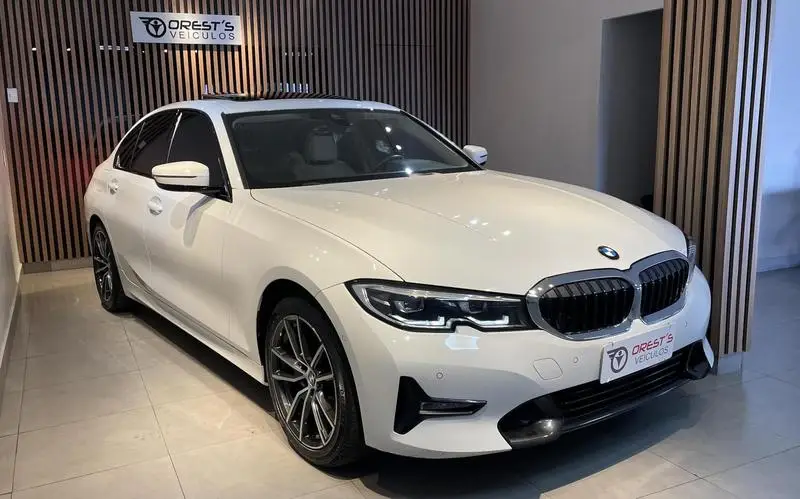 BMW 320i Sport GP 2.0 Turbo (Aut)