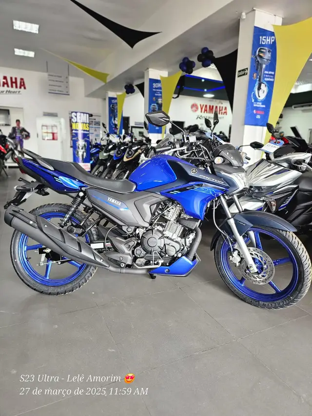 Moto Yamaha YBR 150 Factor 2025 DX