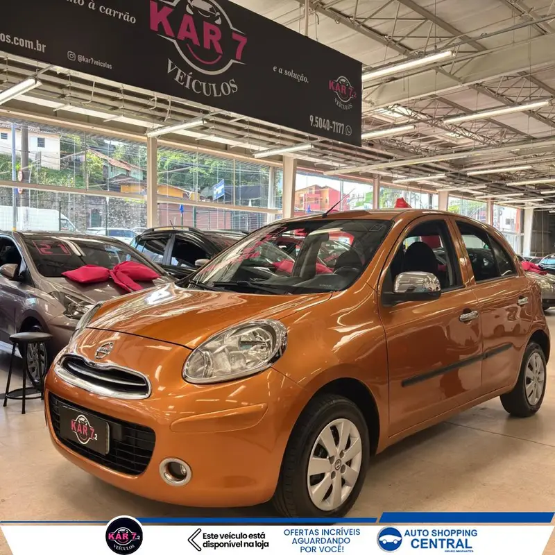 Nissan March 1.0 16V S (Flex)