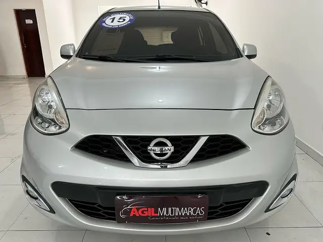 Carro Nissan March 2015 1.6 16V SV (Flex)