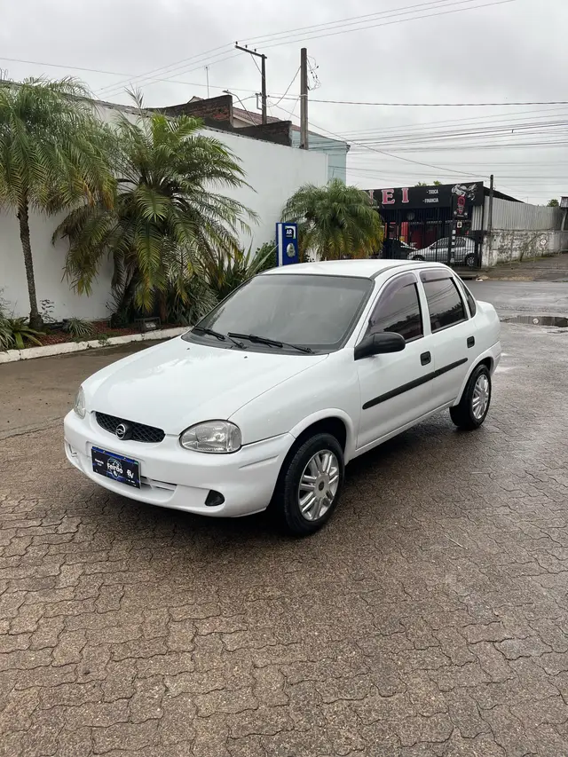 Carro Chevrolet Corsa Hatch 2002 Wind Milenium 1.0 MPFi