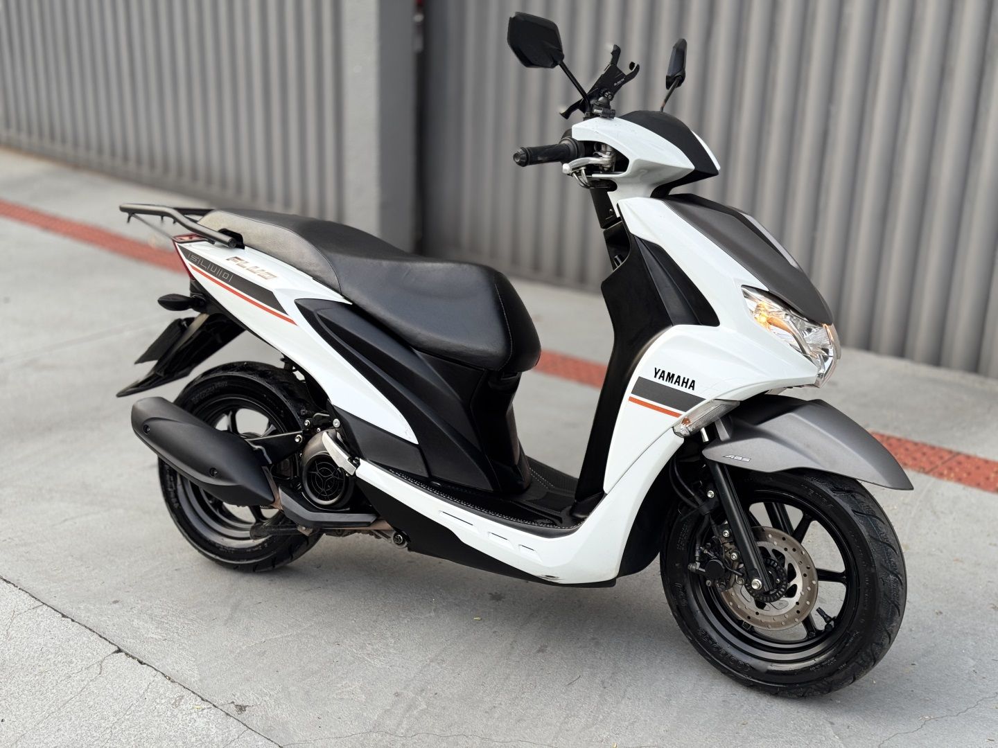 Yamaha Fluo