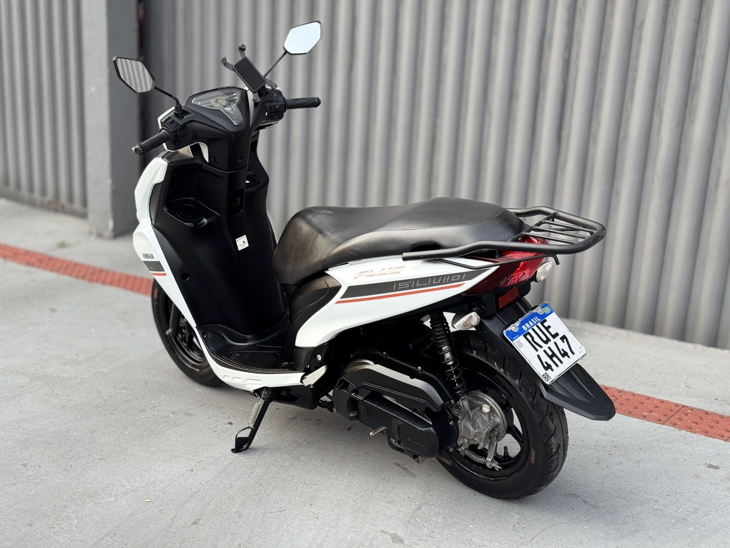Yamaha Fluo