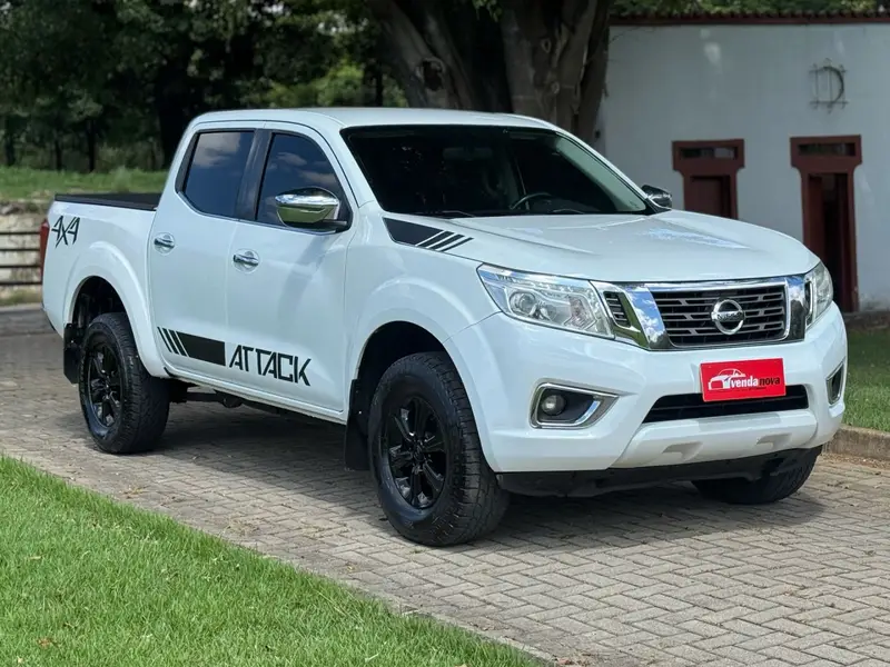 Nissan Frontier 2.3 TD CD SE 4x4 (Aut)