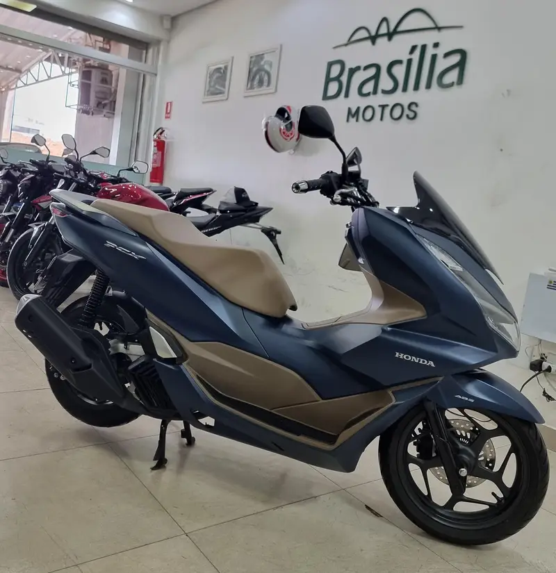 Honda PCX 160 DLX ABS