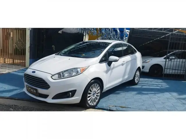 Ford New Fiesta Sedan 1.6 Titanium (Flex)