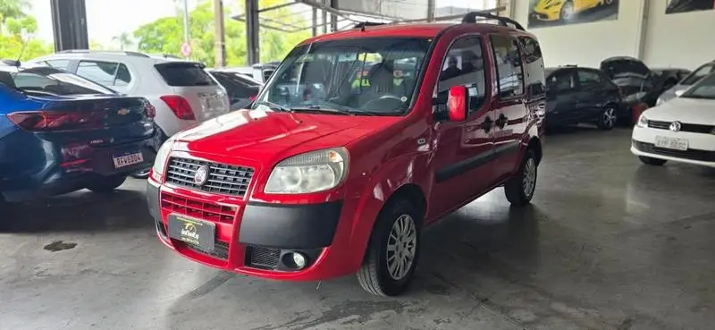 Fiat Doblò Essence 1.8 16V (Flex)