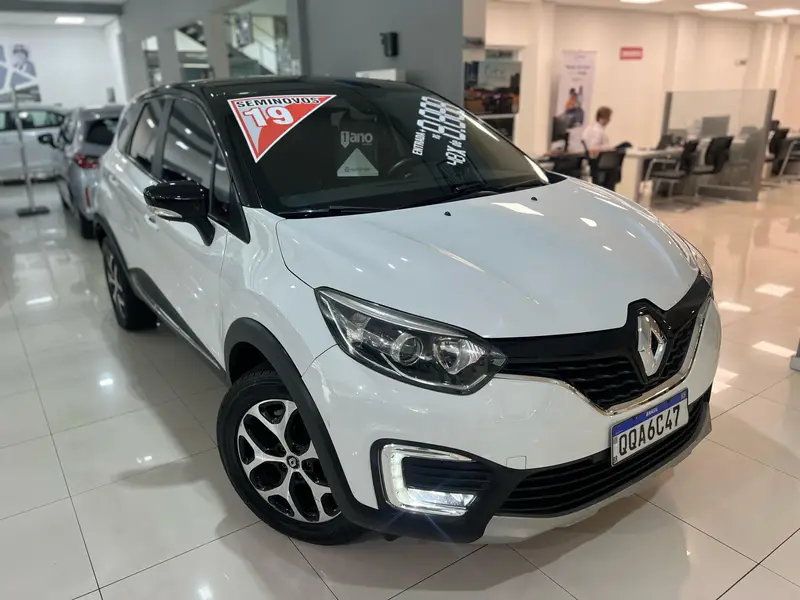 Renault Captur Intense 1.6 16v SCe CVT (Flex)