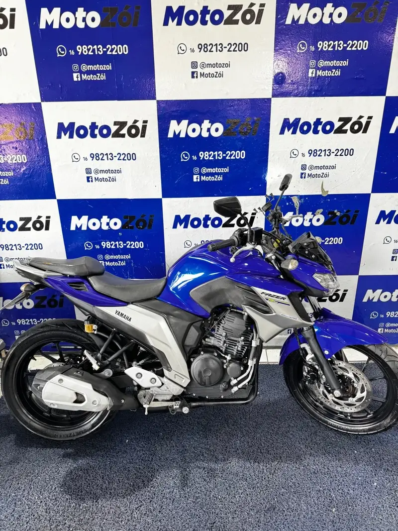 Yamaha Fazer FZ25 Fazer