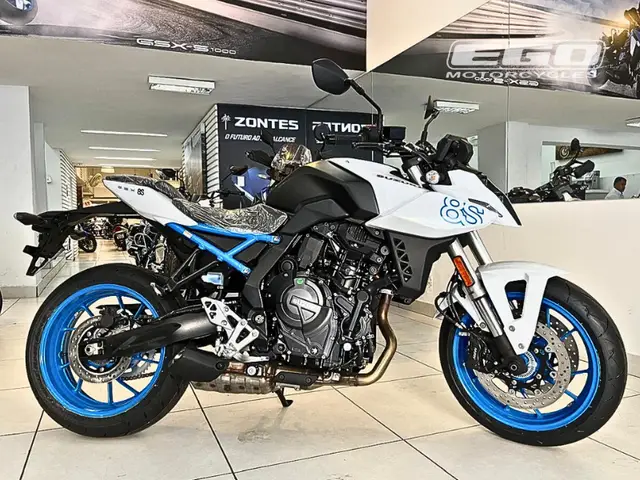 Moto Suzuki GSX-8S 2025 776 cc