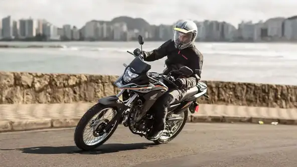 Trail intermediária da Honda sofre com reclamações a respeito da suspensão e ruídos do motor