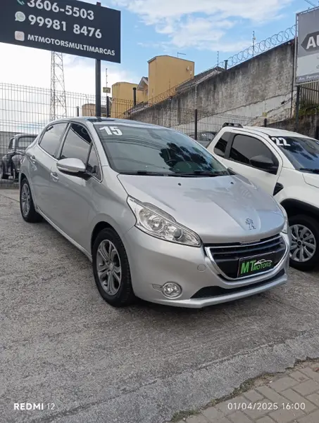 Carro Peugeot 208 2015 Griffe 1.6 16V (Flex)