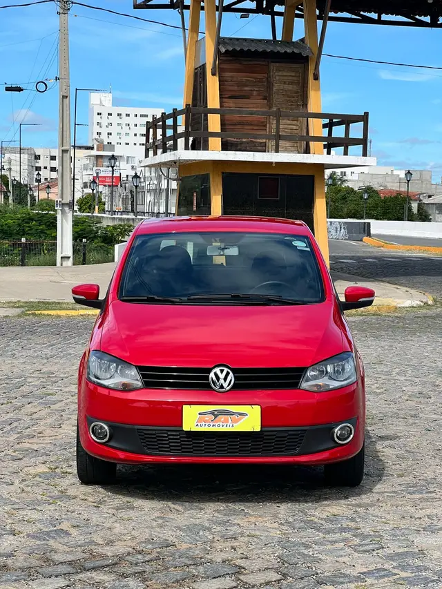 Carro Volkswagen Fox 2013 1.0 VHT (Flex) 2p