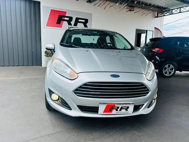 Ford New Fiesta Sedan 1.6 SE PowerShift (Flex)