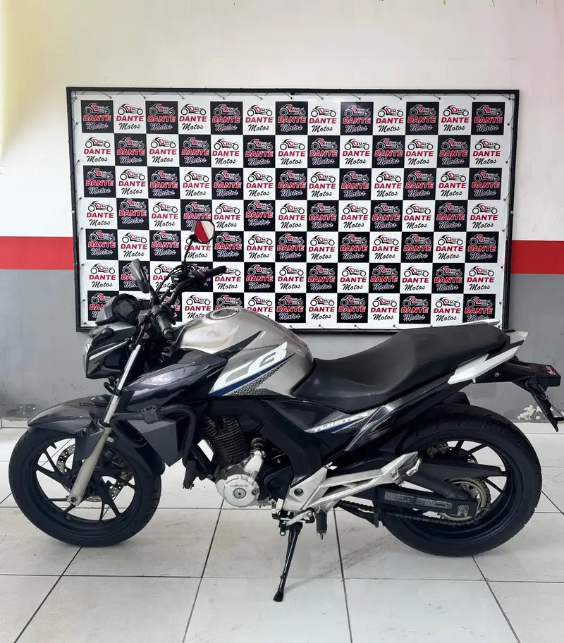 Honda CB 250F Twister (ABS)