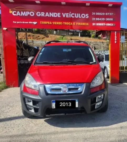 Carro Fiat Idea 2013 Adventure 1.8 16V Dualogic (Flex)