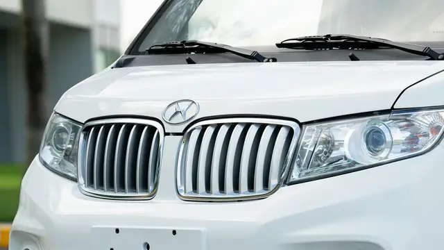 Carro Shineray TLUX 2025 1.6 CS