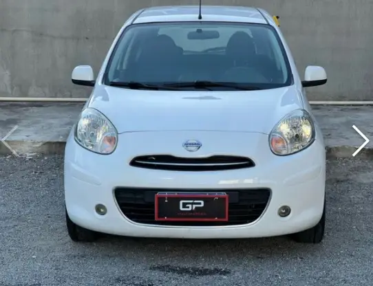 Nissan March 1.6 16V S (Flex)