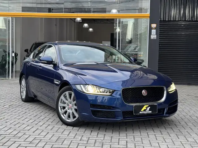 Carro Jaguar XE 2016 2.0 GTDI Pure