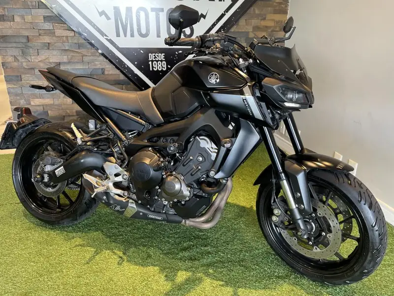 Yamaha MT-09 MT 09