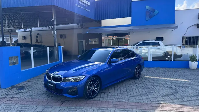 BMW 330i 2.0 M Sport AT