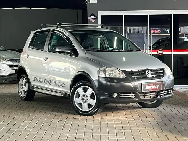 Carro Volkswagen CrossFox 2007 1.6 (Flex)
