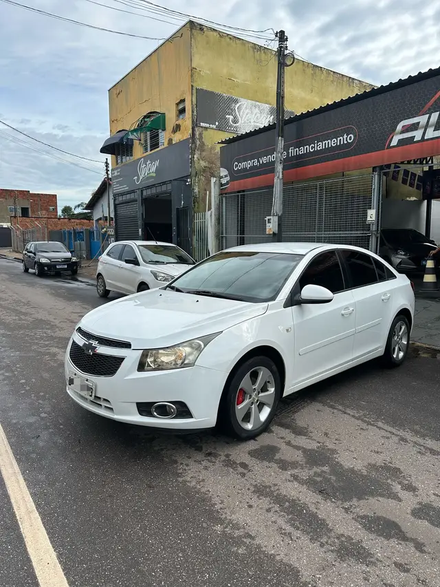 Carro Chevrolet Cruze 2014 LT 1.8 16V Ecotec (Flex)