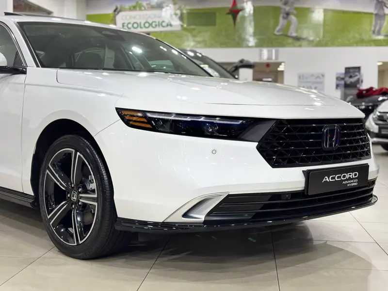 Honda Accord Hybrid 2.0
