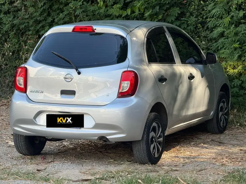 Nissan March 1.0 12V (Flex)