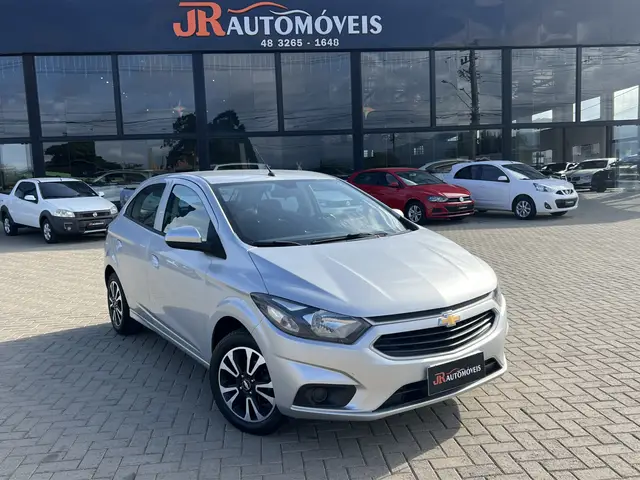 Carro Chevrolet Onix 2018 1.0 LT SPE/4