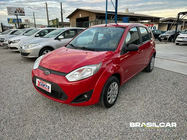 Carro Ford Focus Hatch 2013 1.6 16V Flex Mec. 5p