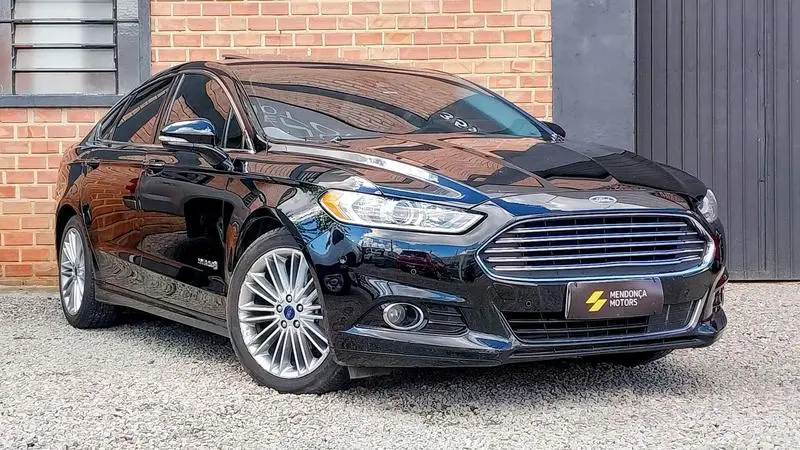 Ford Fusion 2.0 16V Hybrid Titanium (Aut)