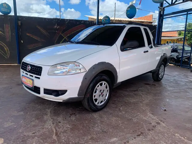 Carro Fiat Strada 2012 Working 1.4 (Flex) (Cabine Estendida)