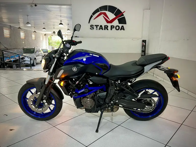 Yamaha (ABS)