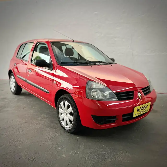 Carro Renault Clio 2011 Hi-Flex 1.0 16V