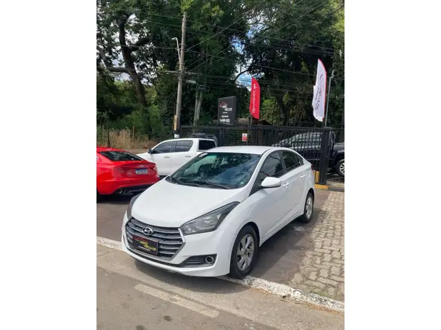 Carro Hyundai HB20S 2017 1.0 Comfort Plus Turbo (Flex)